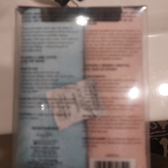 Danielle Creations Erase YourFace 2 Pack Cloth NWT IN BOX Pink/Blue - Picture 6 of 6